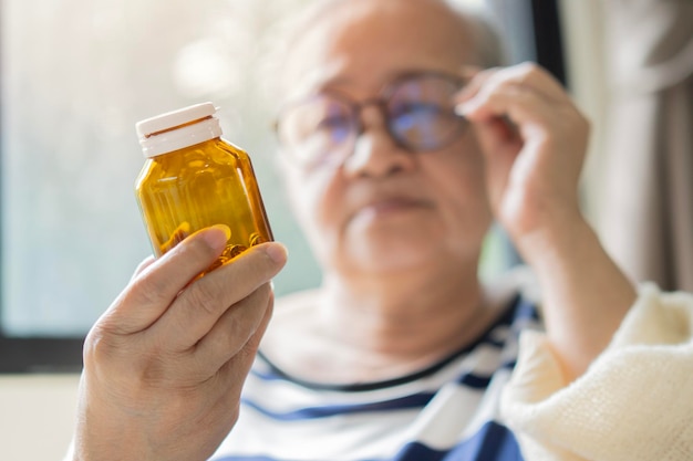 Don’t Overpay: Find Local Resources for Cheaper Prescriptions in 2025