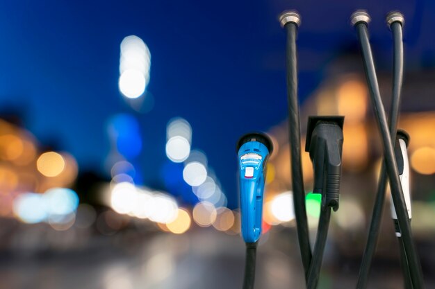 How to Claim the 2025 Electric Vehicle Tax Credit: A Step-by-Step Guide