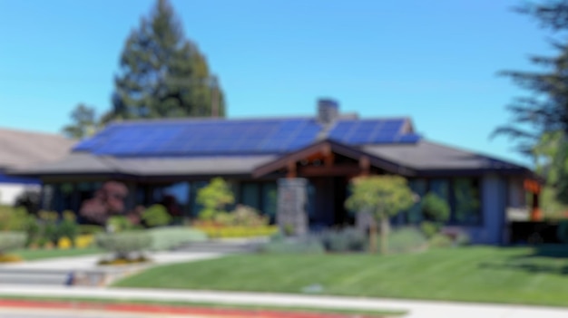 Renewable Energy Tax Credits 2025: Maximize Homeowner Savings